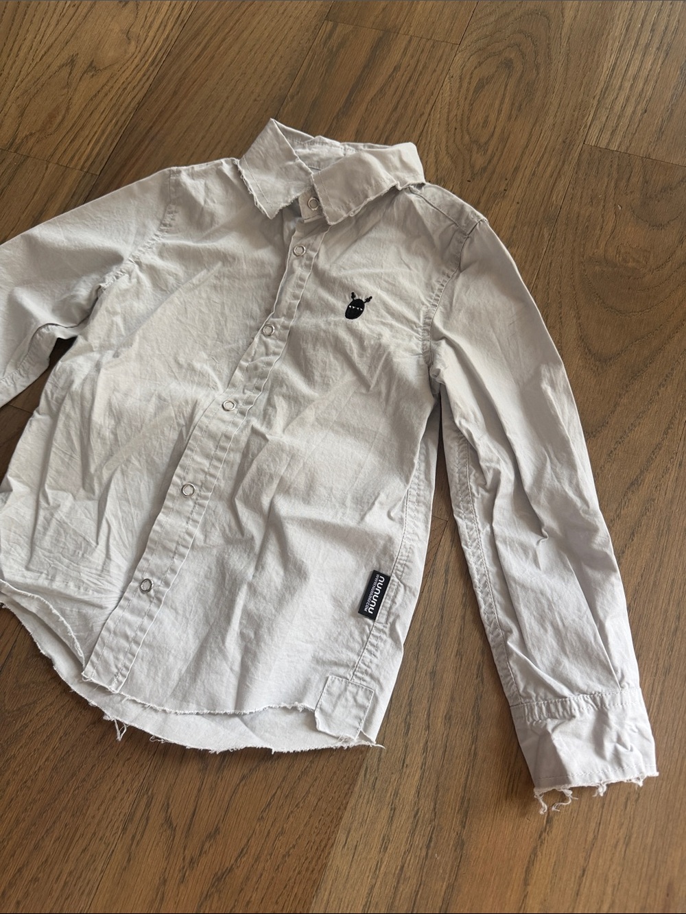 nununu light grey Button-Down Shirt with Small Black Embroidered Bug